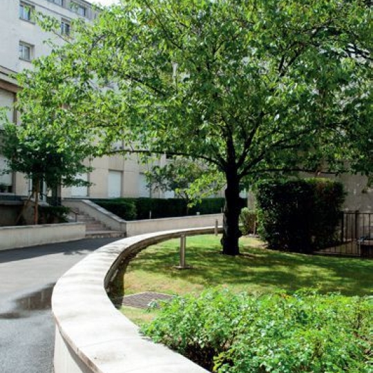  Annonces VITRY : Apartment | PARIS (75016) | 75 m2 | 812 000 &euro; 
