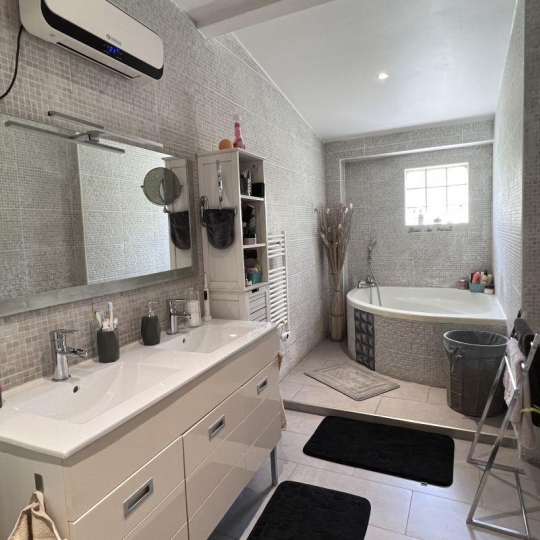  Annonces VITRY : Maison / Villa | VILLENEUVE-SAINT-GEORGES (94190) | 105 m2 | 299 600 &euro; 