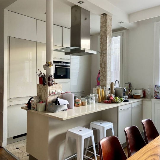  Annonces VITRY : Appartement | PARIS (75016) | 95 m2 | 1 035 000 &euro; 