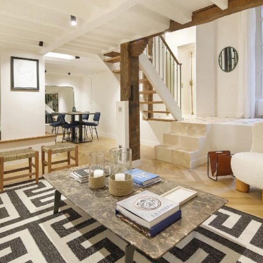 Annonces VITRY : Apartment | PARIS (75006) | 69 m2 | 1 325 000 &euro; 