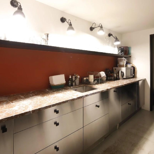 Annonces VITRY : Office | PARIS (75011) | 153 m2 | 1 989 620 &euro; 