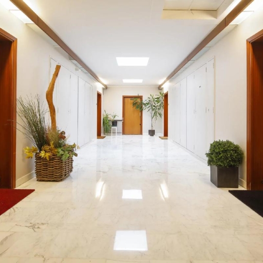  Annonces VITRY : Appartement | PARIS (75015) | 81 m2 | 1 360 000 &euro; 