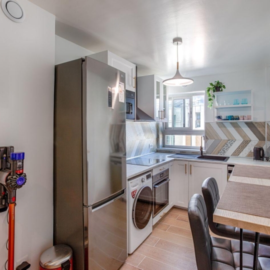  Annonces VITRY : Appartement | VANVES (92170) | 10 m2 | 725 &euro; 
