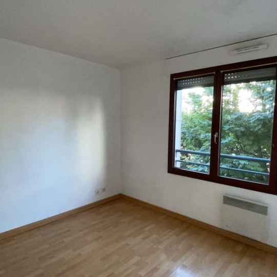  Annonces VITRY : Appartement | CHARENTON-LE-PONT (94220) | 20 m2 | 750 &euro; 
