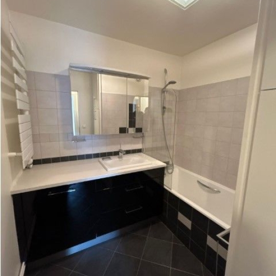  Annonces VITRY : Appartement | PARIS (75014) | 42 m2 | 1 588 &euro; 