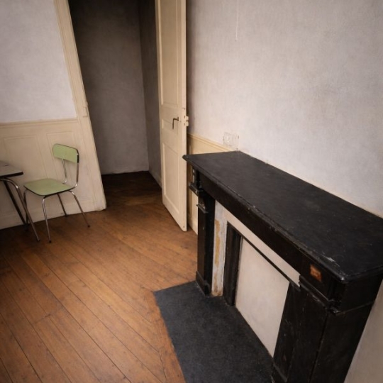  Annonces VITRY : Apartment | PARIS (75015) | 21 m2 | 200 000 &euro; 