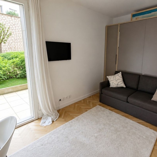  Annonces VITRY : Appartement | PARIS (75015) | 31 m2 | 350 000 &euro; 