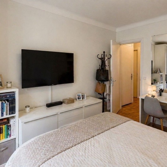  Annonces VITRY : Appartement | PARIS (75016) | 100 m2 | 998 000 &euro; 