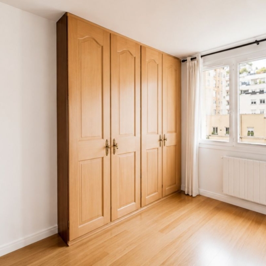  Annonces VITRY : Appartement | PARIS (75015) | 71 m2 | 745 000 &euro; 