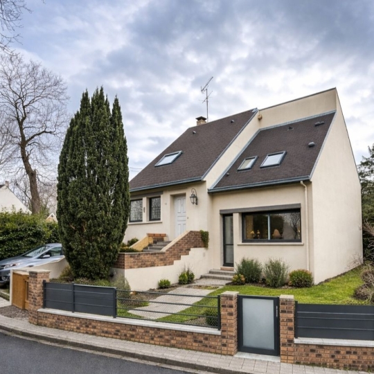  Annonces VITRY : Maison / Villa | DRAVEIL (91210) | 166 m2 | 399 500 &euro; 