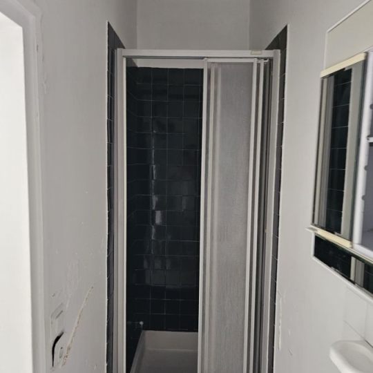  Annonces VITRY : Maison / Villa | BAGNOLET (93170) | 42 m2 | 280 000 &euro; 