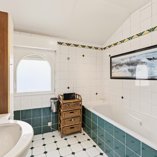  Annonces VITRY : Maison / Villa | ANTONY (92160) | 124 m2 | 790 000 &euro; 
