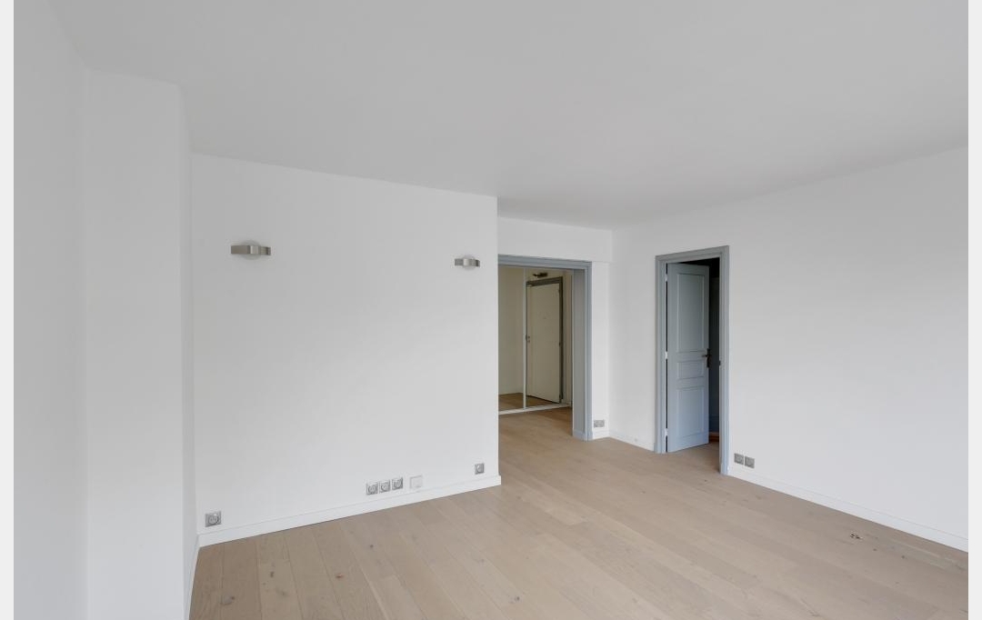 Annonces VITRY : Appartement | PARIS (75015) | 60 m2 | 598 000 &euro; 