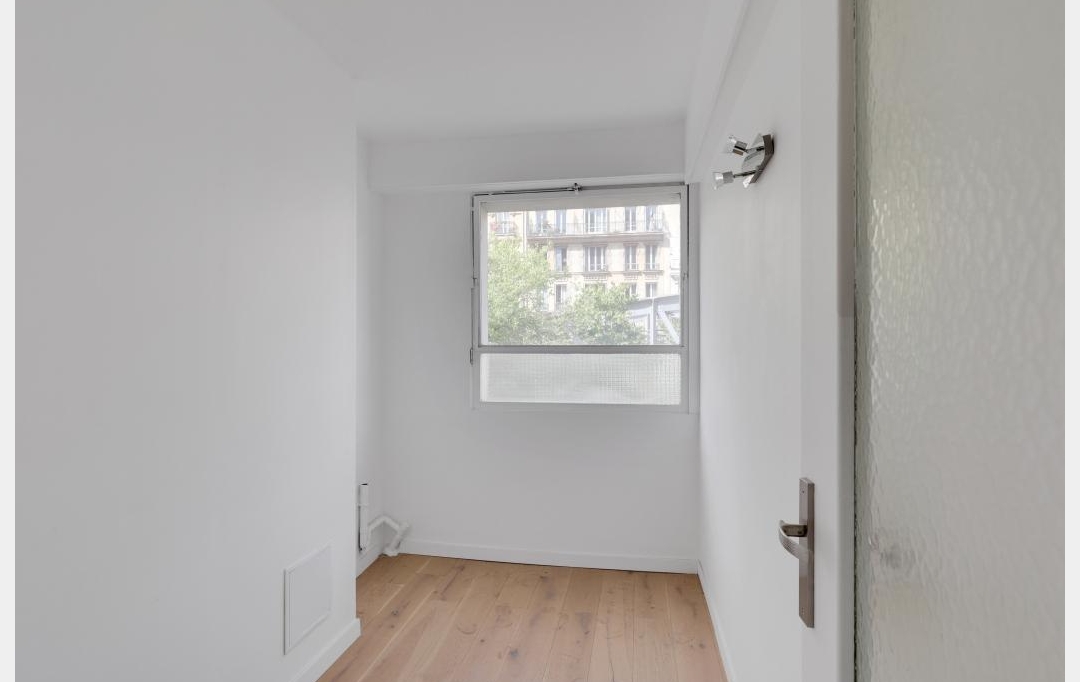 Annonces VITRY : Appartement | PARIS (75015) | 60 m2 | 598 000 &euro; 