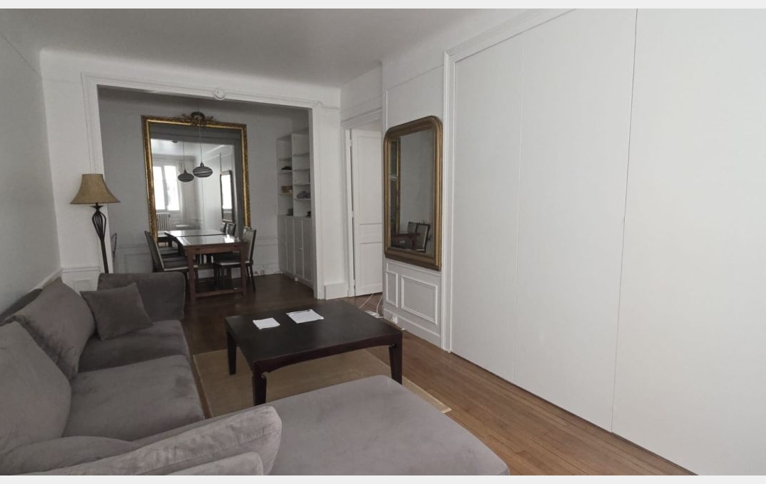 Annonces VITRY : Appartement | PARIS (75016) | 78 m2 | 2 500 &euro; 