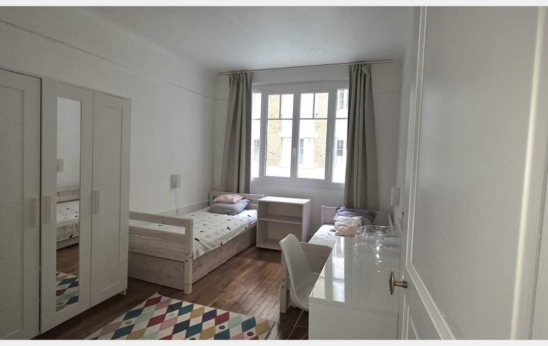 Annonces VITRY : Appartement | PARIS (75016) | 78 m2 | 2 500 &euro; 
