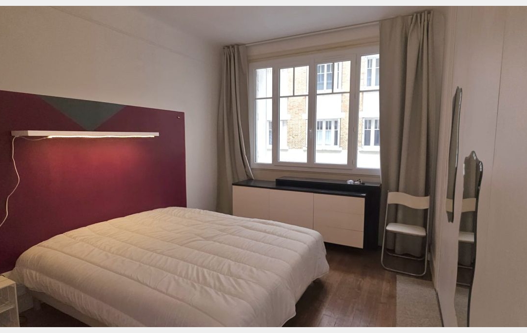 Annonces VITRY : Appartement | PARIS (75016) | 78 m2 | 2 500 &euro; 