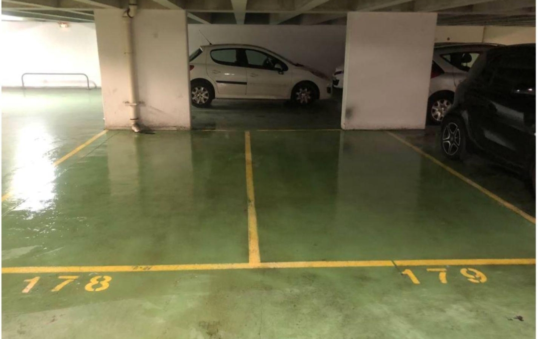 Annonces VITRY : Garage / Parking | PARIS (75011) | 12 m2 | 20 000 &euro; 