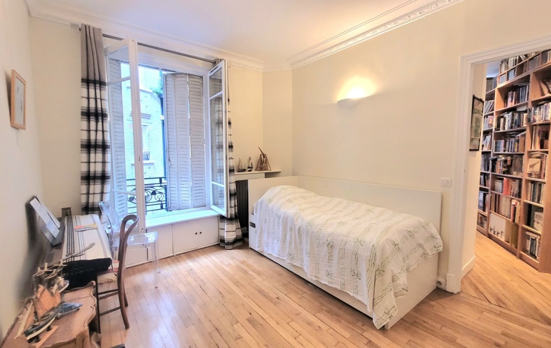 Annonces VITRY : Appartement | PARIS (75016) | 116 m2 | 1 200 000 &euro; 