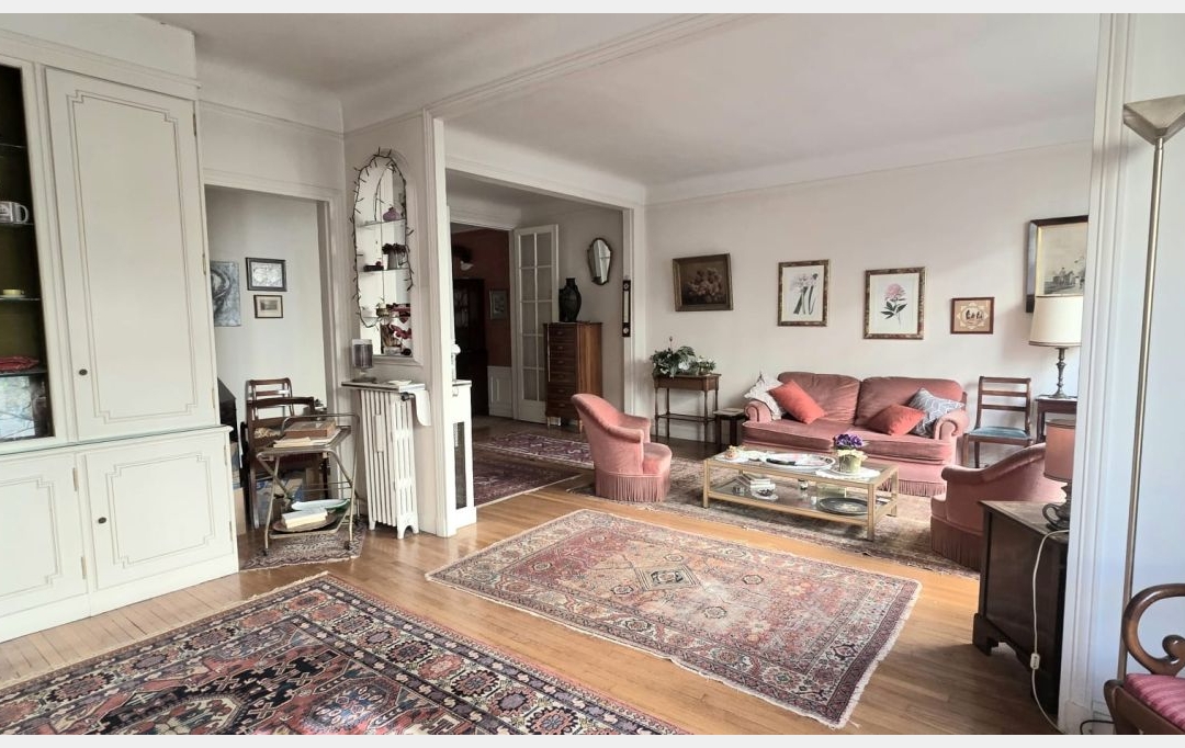 Annonces VITRY : Appartement | PARIS (75016) | 104 m2 | 957 000 &euro; 