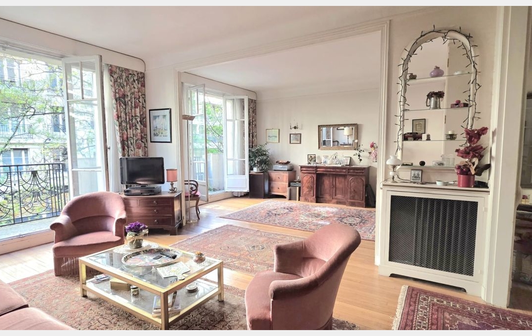 Annonces VITRY : Appartement | PARIS (75016) | 104 m2 | 957 000 &euro; 