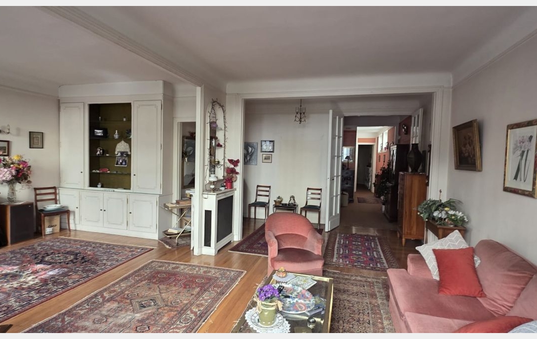 Annonces VITRY : Appartement | PARIS (75016) | 104 m2 | 957 000 &euro; 
