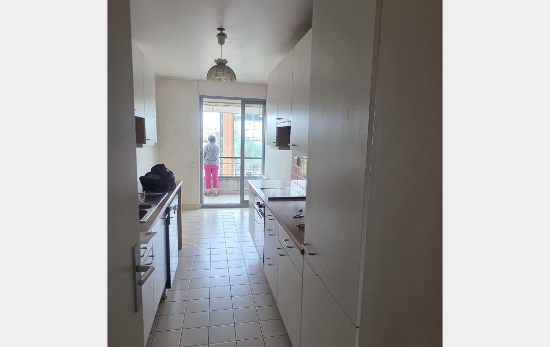 Annonces VITRY : Appartement | PARIS (75015) | 89 m2 | 998 000 &euro; 
