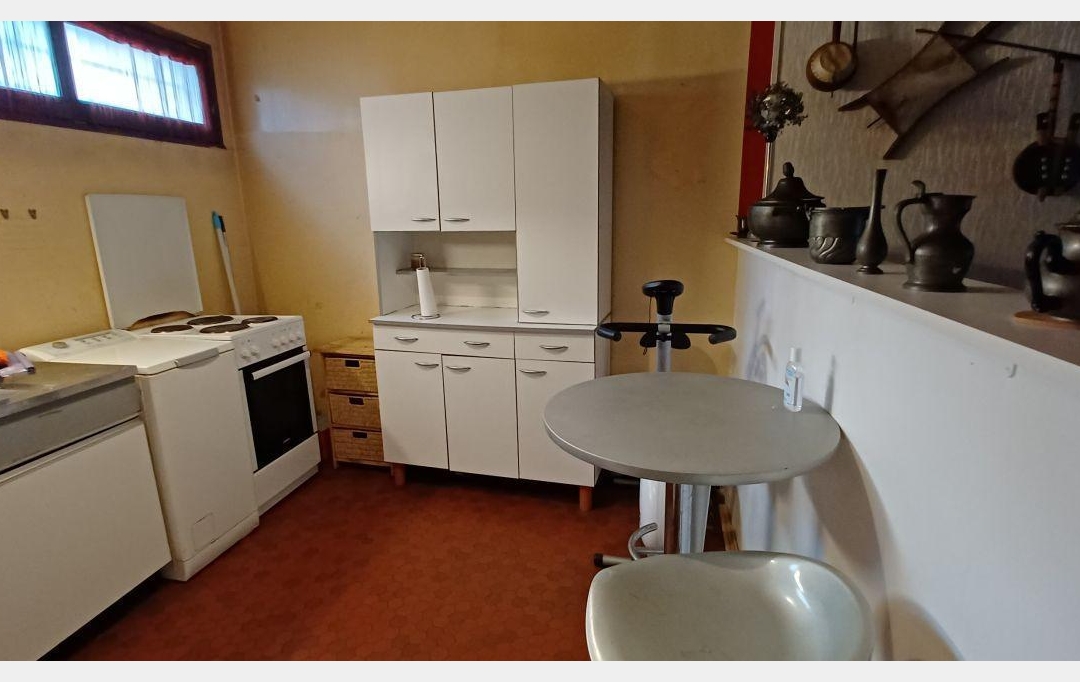 Annonces VITRY : Appartement | PARIS (75018) | 46 m2 | 340 200 &euro; 