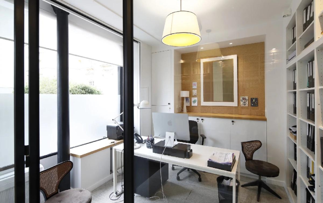Annonces VITRY : Office | PARIS (75011) | 153 m2 | 1 989 620 &euro; 