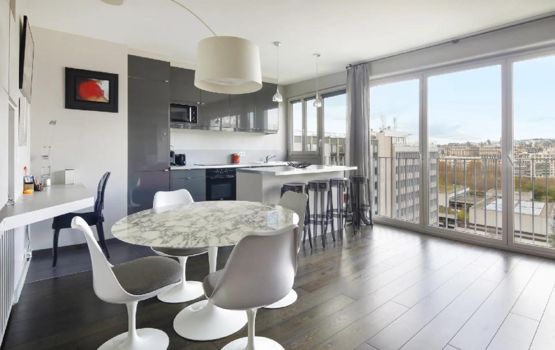 Annonces VITRY : Appartement | PARIS (75015) | 81 m2 | 1 360 000 &euro; 