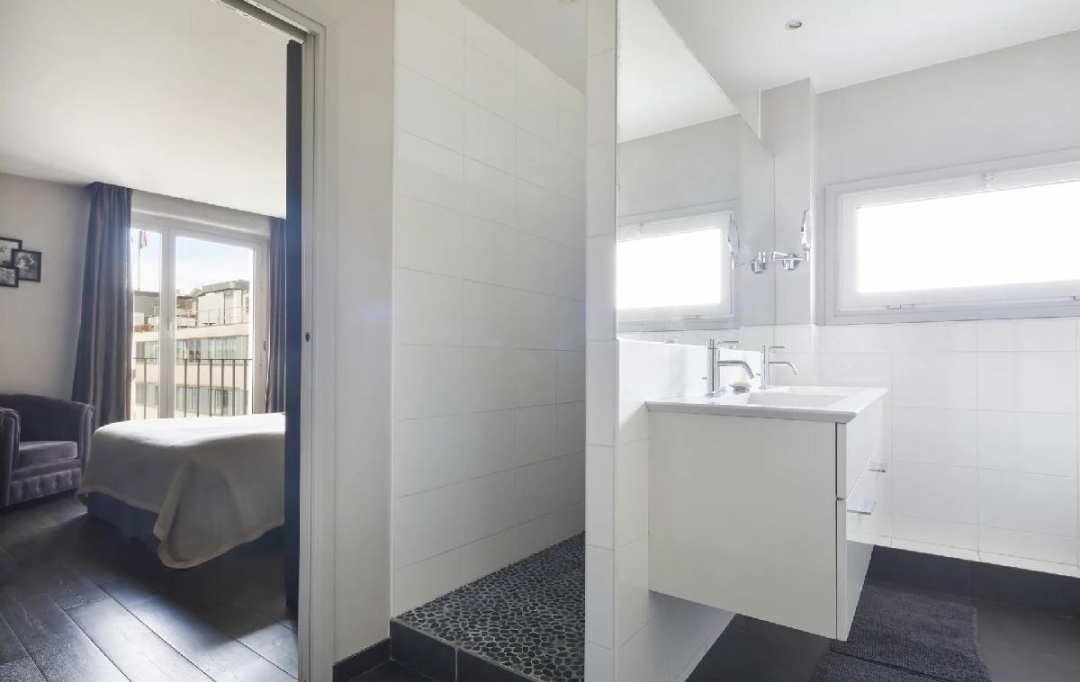 Annonces VITRY : Appartement | PARIS (75015) | 81 m2 | 1 360 000 &euro; 