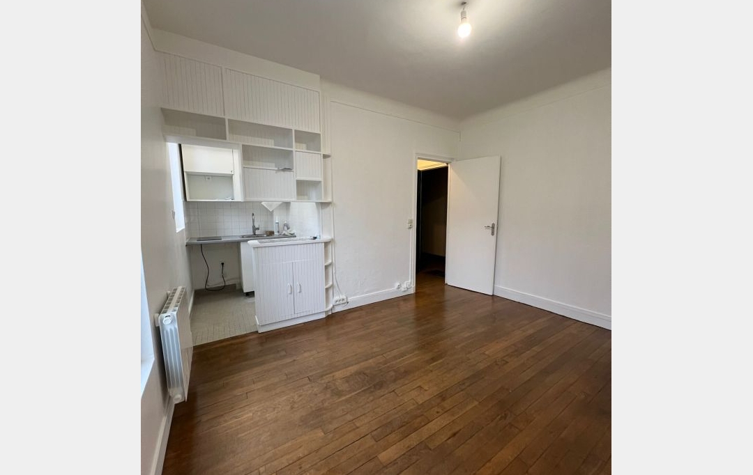 Annonces VITRY : Appartement | LE KREMLIN-BICETRE (94270) | 20 m2 | 720 &euro; 
