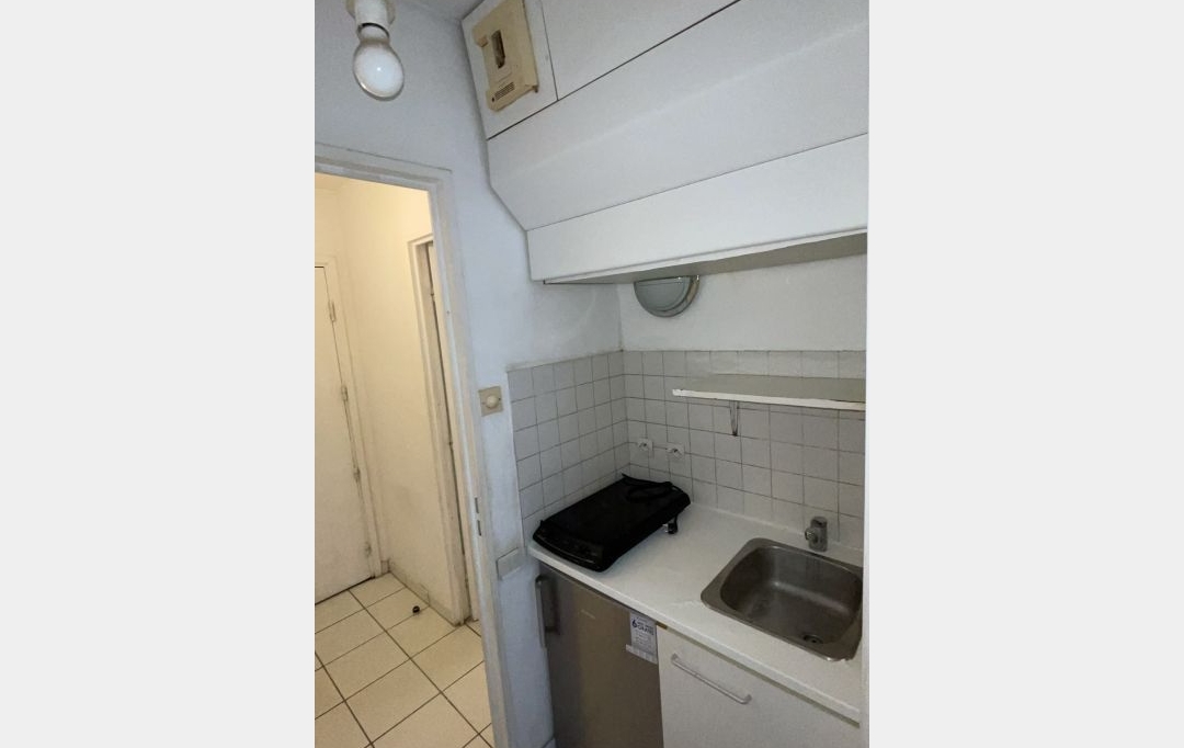 Annonces VITRY : Appartement | CHARENTON-LE-PONT (94220) | 20 m2 | 750 &euro; 