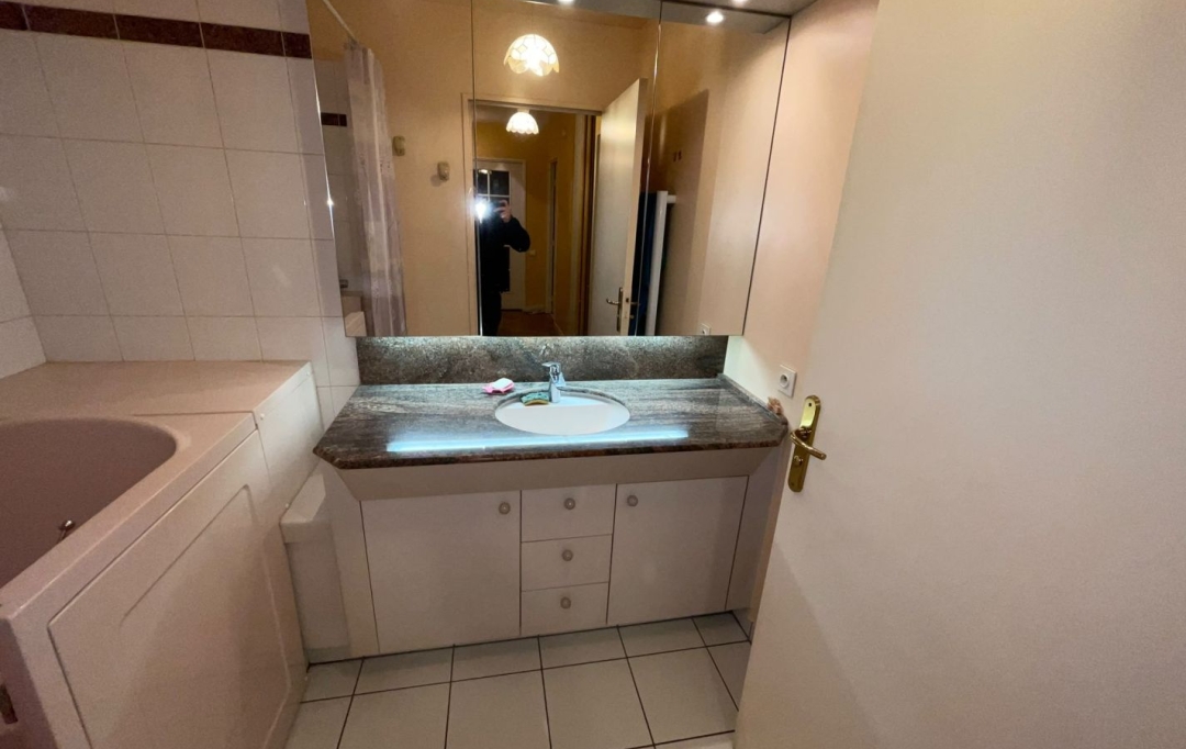 Annonces VITRY : Appartement | CHARENTON-LE-PONT (94220) | 48 m2 | 392 000 &euro; 
