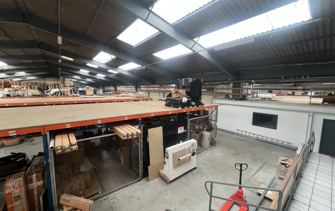Annonces VITRY : Local / Bureau | LES SORINIERES (44840) | 4 090 m2 | 2 995 000 &euro; 
