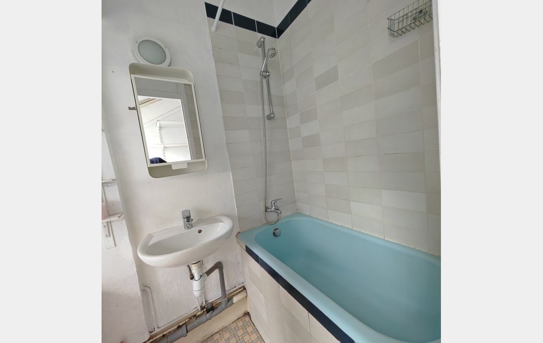 Annonces VITRY : Apartment | PARIS (75015) | 25 m2 | 290 000 &euro; 