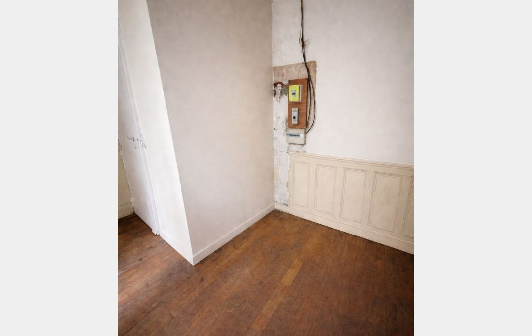 Annonces VITRY : Apartment | PARIS (75015) | 21 m2 | 200 000 &euro; 