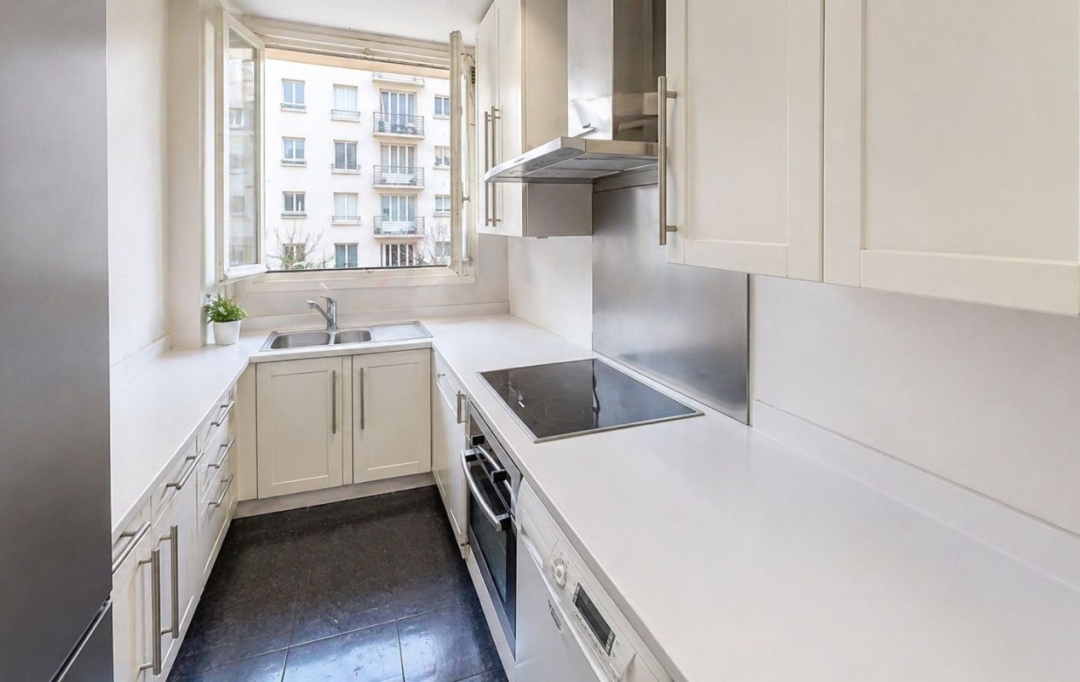 Annonces VITRY : Appartement | PARIS (75016) | 100 m2 | 998 000 &euro; 
