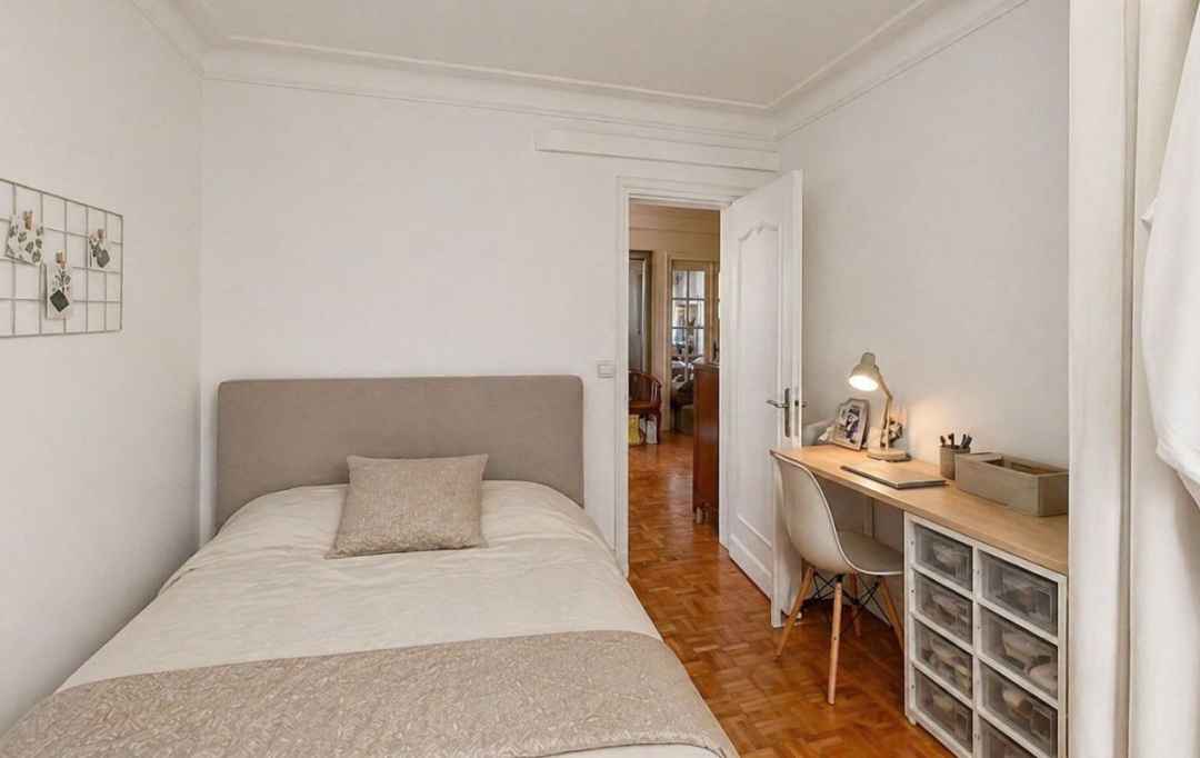 Annonces VITRY : Appartement | PARIS (75016) | 100 m2 | 998 000 &euro; 