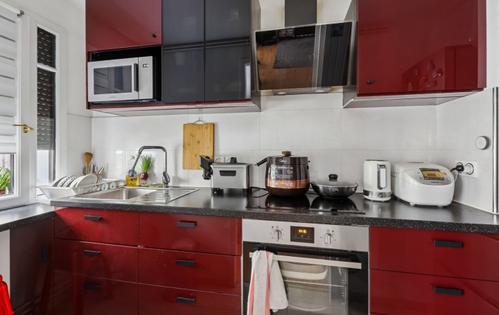  Annonces VITRY Appartement | PARIS (75016) | 44 m2 | 570 000 € 