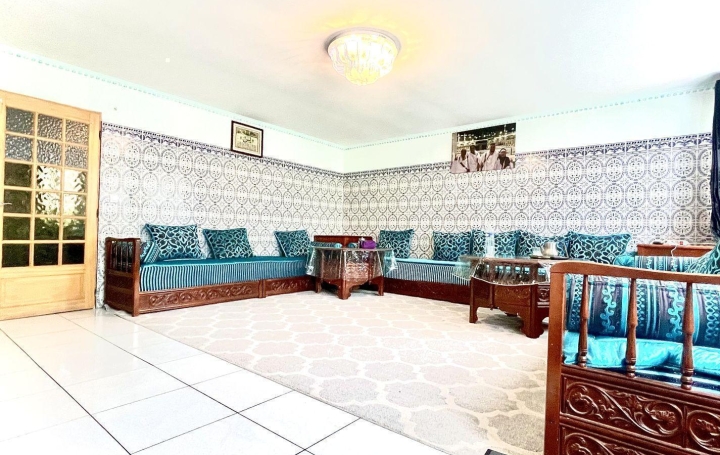 Annonces VITRY : Immeuble | GAGNY (93220) | 321 m2 | 0 &euro; 