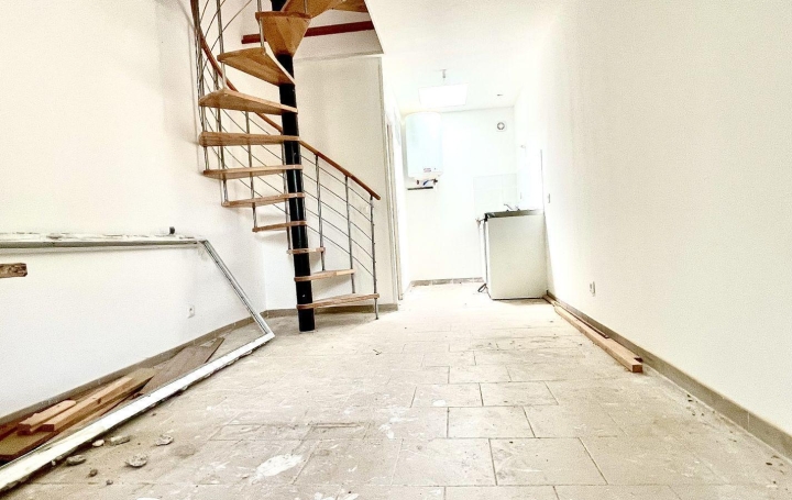 Annonces VITRY : Immeuble | GAGNY (93220) | 321 m2 | 0 &euro; 