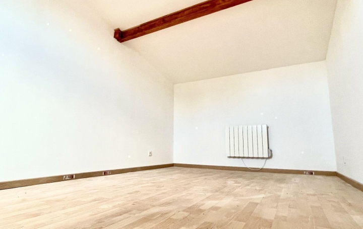 Annonces VITRY : Immeuble | GAGNY (93220) | 321 m2 | 0 &euro; 