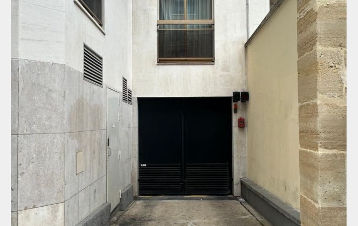  Annonces VITRY Garage / Parking | PARIS (75015) | 12 m2 | 120 € 