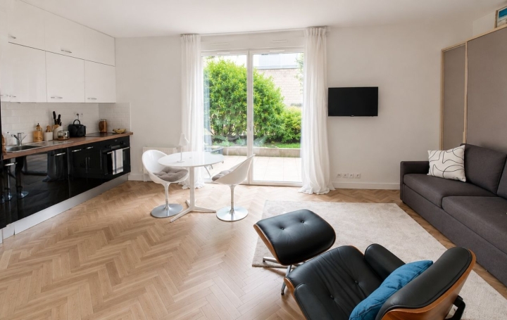  Annonces VITRY Appartement | PARIS (75015) | 31 m2 | 350 000 € 